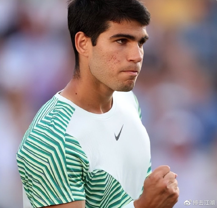 足坛的变迁 足坛的变迁