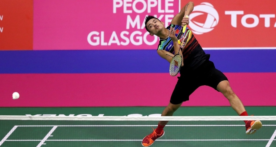 出手而是 出手而是